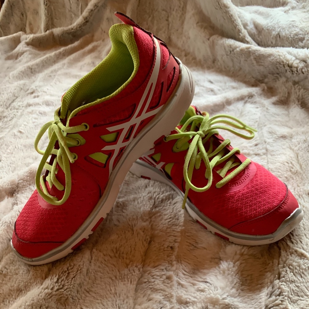 Asics Sneakers